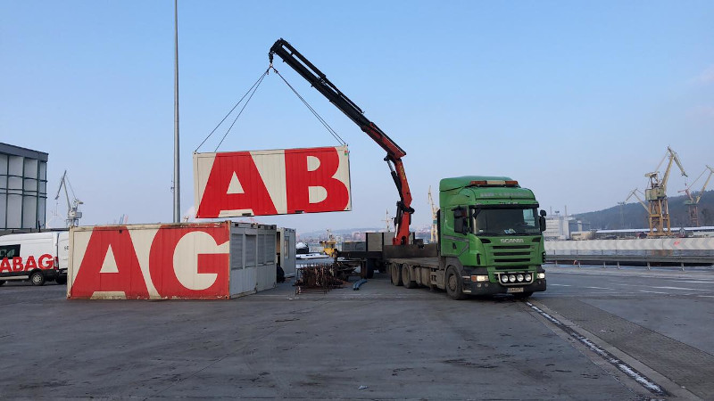 Transport HDS kontenerów biurowych Gdynia, Sopot